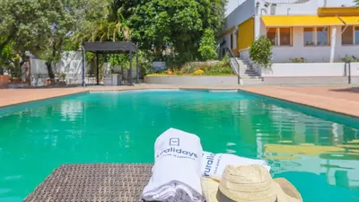 Piscina en o cerca de Finca Jaralta Carmen by Ruralidays