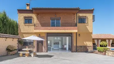 Edificio en el que se encuentra la casa o chalet