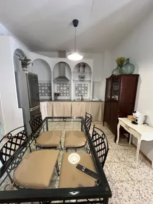 Plano de Santa Ana en pleno centro cerca de Sevilla