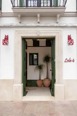 Fachada o entrada de Estudio Lola4