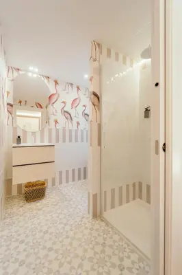 Un baño de Fuente H1