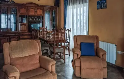 Plano de 3 Bedroom Stunning Home In Antequera