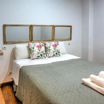 Azafran Apartment