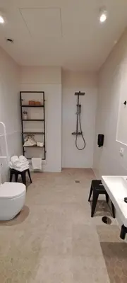Un baño de Casa del Reloj Boutique, vistas catedral, parking cercano