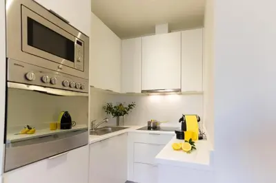 Una cocina o zona de cocina en Apartamento en Sevilla, Alameda, Calle Feria