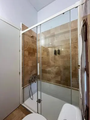 Un baño de AvantiStays Aníbal