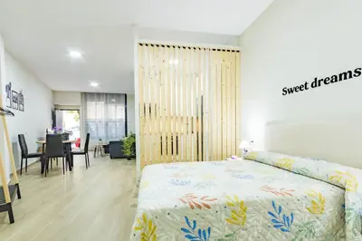 Cama o camas de una habitación en Esencia de Cordoba. Loft Deluxe