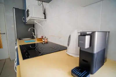 Una cocina o zona de cocina en Apartamentos La Piconera