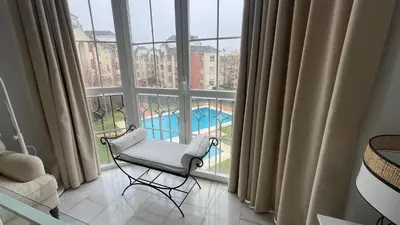 Piscina en o cerca de Wallada Brillante
