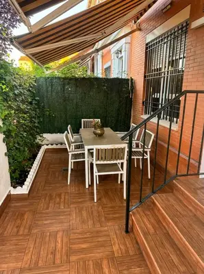 Un balcón o terraza de La casa de Marta