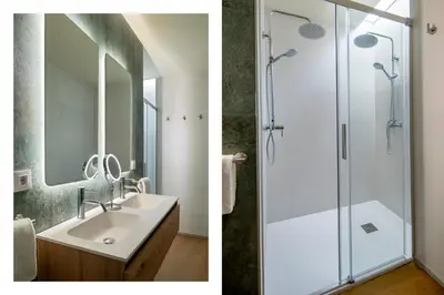 Un baño de Acueducto Suites Apartments II