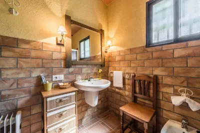 Un baño de Finca El Cotillo