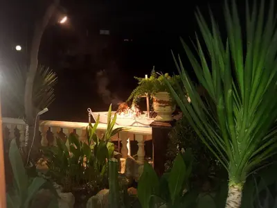 Jardín al aire libre en Hostal Al-Andalus