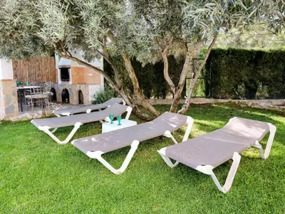 Jardín al aire libre en Casa Lo Pinto Private Pool Villa South of El Torcal -UNESCO-