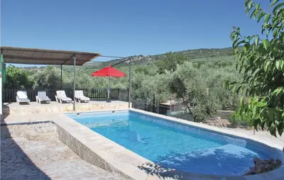 Piscina en o cerca de Awesome Home In Montefrio