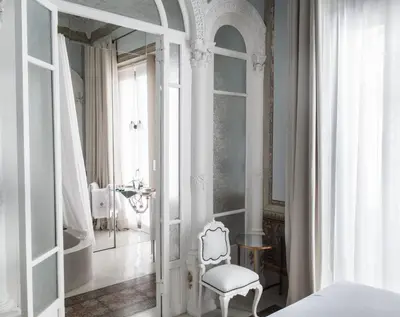 Un baño de Hotel Madinat