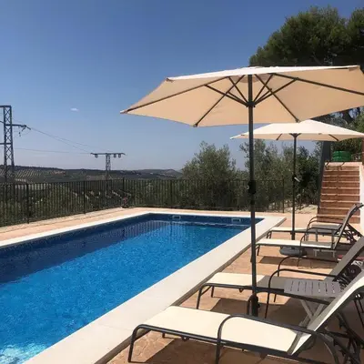Piscina en o cerca de Cortijo El Horcajillo