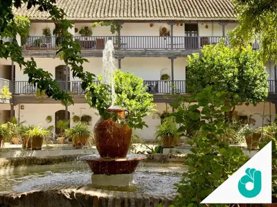 Jardín al aire libre en Oasis en el centro de Sevilla