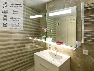 Un baño de Apartamento Azahara