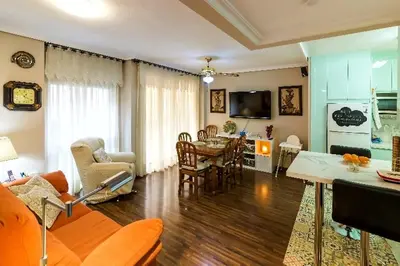 Una televisión o centro de entretenimiento en Apartamento Azahara