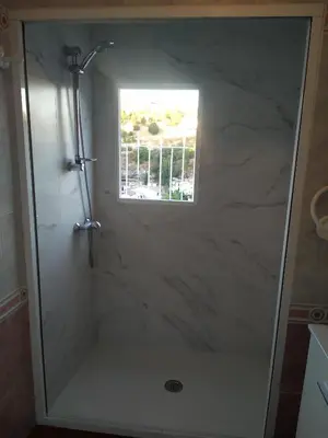 Un baño de Casa de las Lanzas