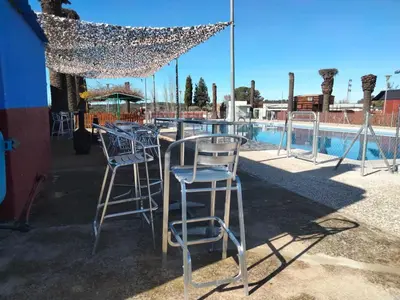 Piscina en o cerca de Caserío de Vazquez 5