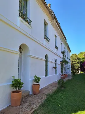 Edificio en el que se encuentra the country house