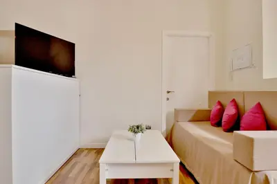 Una televisión o centro de entretenimiento en La Quinta Hacienda