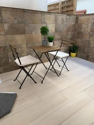 Un patio o zona al aire libre en Apartamento Los Naranjos de Santa Justa