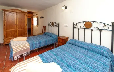 Cama o camas de una habitación en Charming House in Montefrío with Private Pool