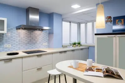 Una cocina o zona de cocina en Misterhost Deluxe Santa Cruz I - cozy central and quiet
