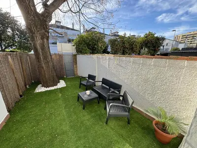 Jardín al aire libre en Casa Alvarado