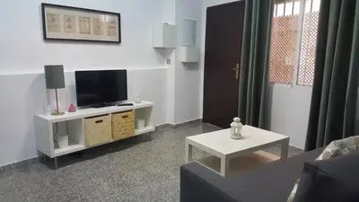 Una televisión o centro de entretenimiento en San Fernando Cordoba Centro