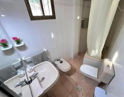 Un baño de Comfortable House in Córdoba, ideal for families and friends