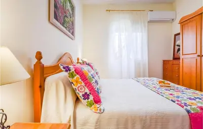 Cama o camas de una habitación en Nice Home In Córdoba With Wifi
