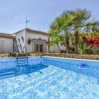 Nice Home In Córdoba With Wifi