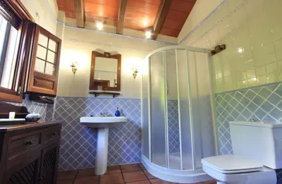 Un baño de Villa 'Los Balcones' - Villa Superior en Priego de Córdoba
