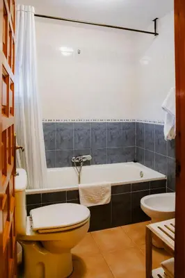 Un baño de Escua