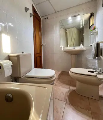 Un baño de Casa centro casco histórico