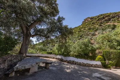 Paisaje cerca of this country house
