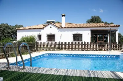 Piscina en o cerca de La Sierrezuela