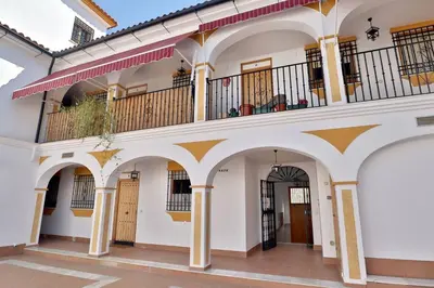 Fachada o entrada de Posada Almanzor