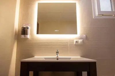 Un baño de RentalSevilla Cano y Cueto II
