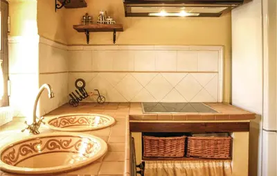 Un baño de Stunning Home In Villanueva Del Duque