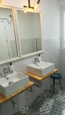 Un baño de La Peluquería