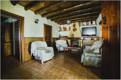 Una televisión o centro de entretenimiento en Cortijo Rural Español ¡Ideal para desconectar!
