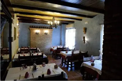 Un restaurante o sitio para comer en Hotel El Oasis