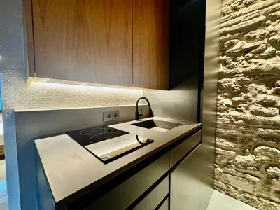 Una cocina o zona de cocina en VillaMora Alfaros 35 FREE PARKING