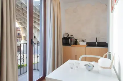 Una cocina o zona de cocina en Welldone Metropol