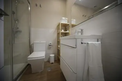 Un baño de Las llaves de San Pedro